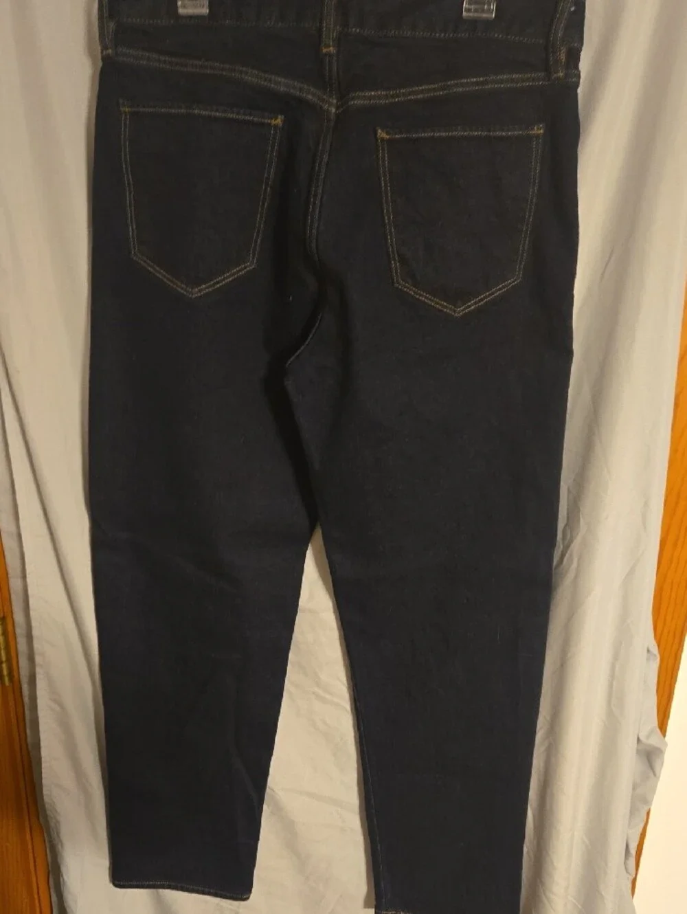 Straight Fit Banana Republic Men’s Jeans in Dark Navy Size 34x32